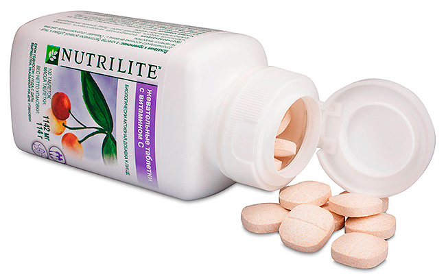 Типичные жевательные таблетки с аскорбиновой кислотой от Nutrilite.